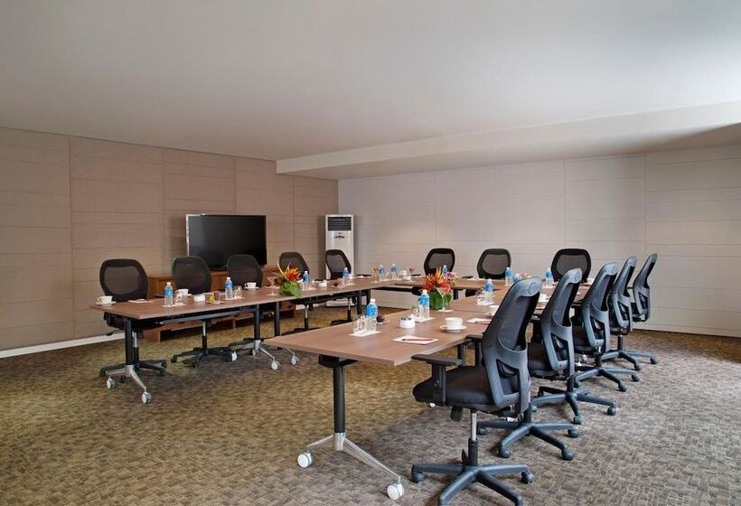 Oakwood Residence Whitefield Bangalore