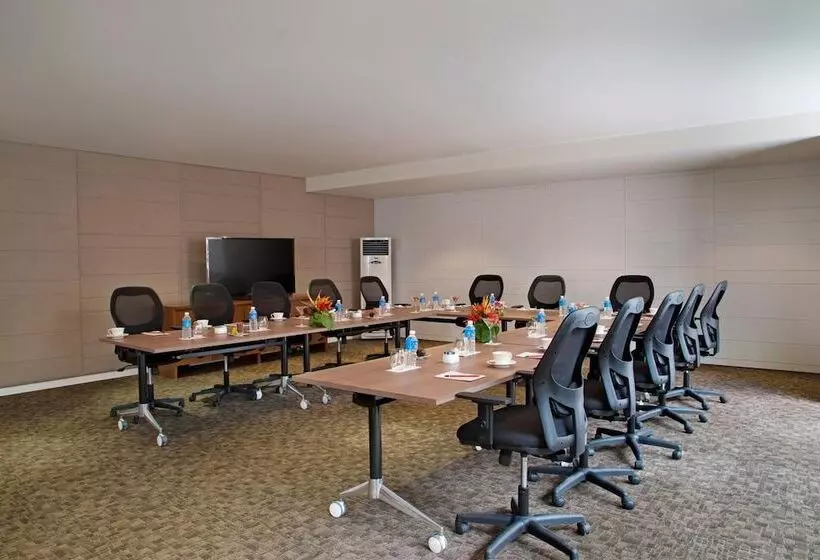 Oakwood Residence Whitefield Bangalore