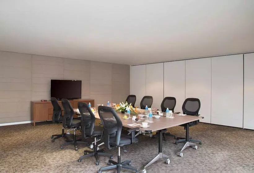 Oakwood Residence Whitefield Bangalore