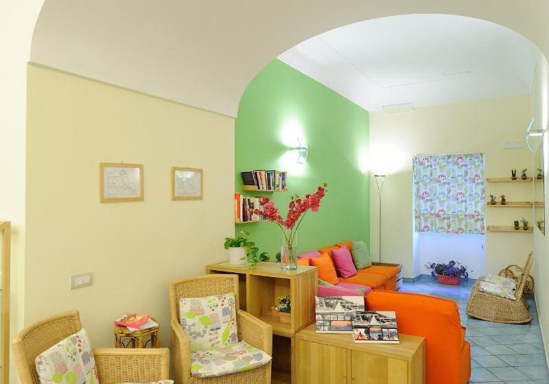 مبيت وإفطار Sharon House