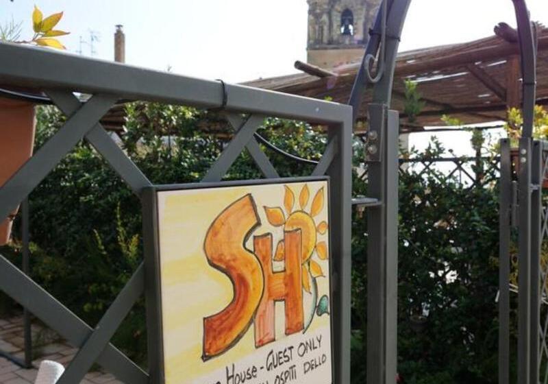 مبيت وإفطار Sharon House