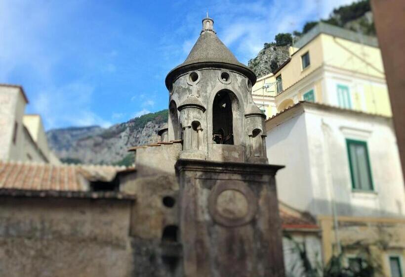 مبيت وإفطار Sharon House