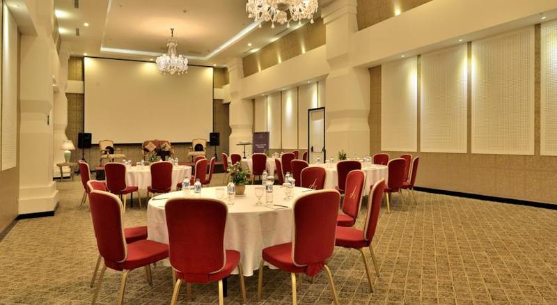 בית מלון כפרי Amaroossa Royal  Bogor