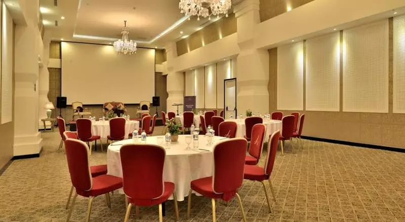 Hotel Amaroossa Royal Bogor