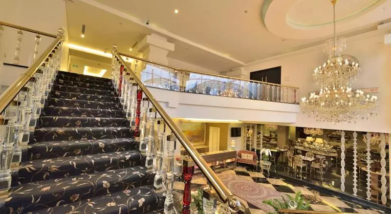 Hotel Amaroossa Royal Bogor