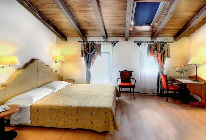 בית מלון כפרי Antica Locanda Il Sole