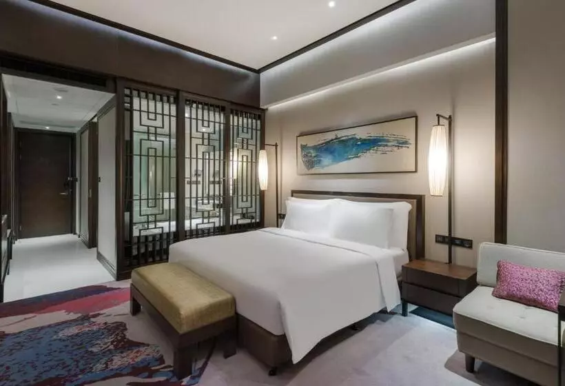 هتل Crowne Plaza Chongqing New North Zone, An Ihg