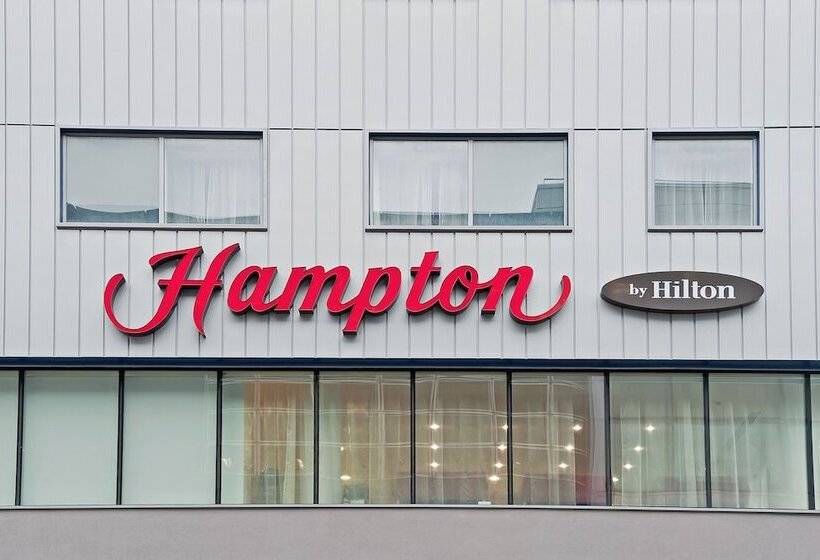 فندق Hampton By Hilton London Gatwick Airport