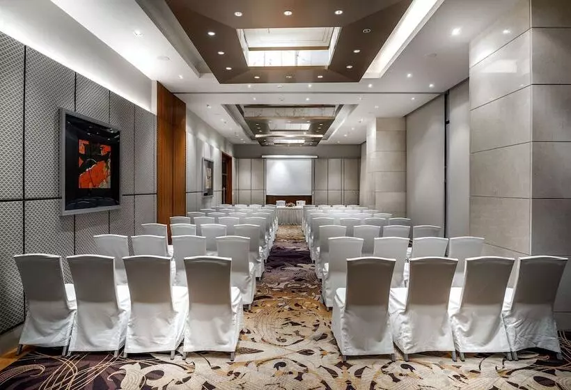 호텔 Hyatt Ahmedabad