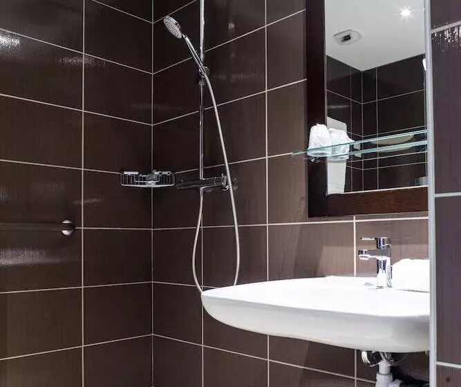 هتل Ibis Styles Dijon Nord Valmy