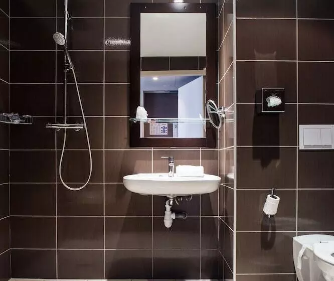 هتل Ibis Styles Dijon Nord Valmy