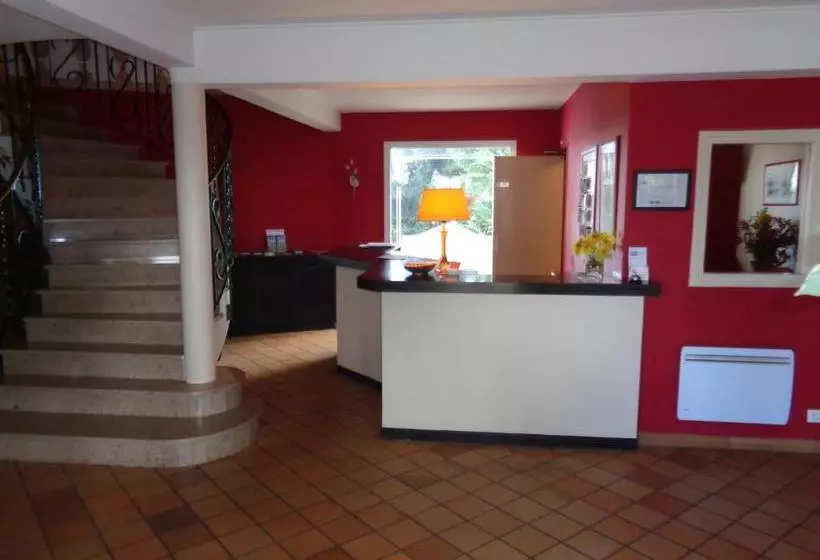 هتل La Belle étoile