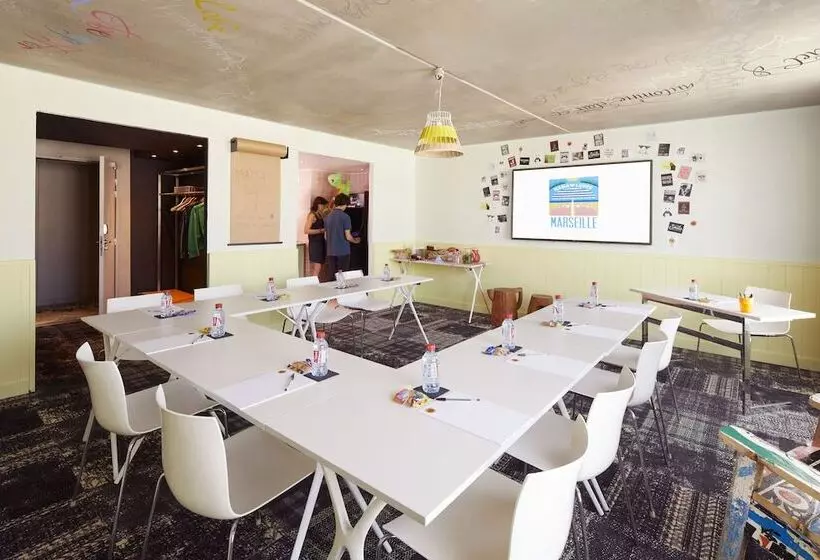 호텔 Mama Shelter Marseille
