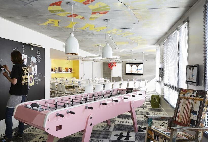 هتل Mama Shelter Marseille