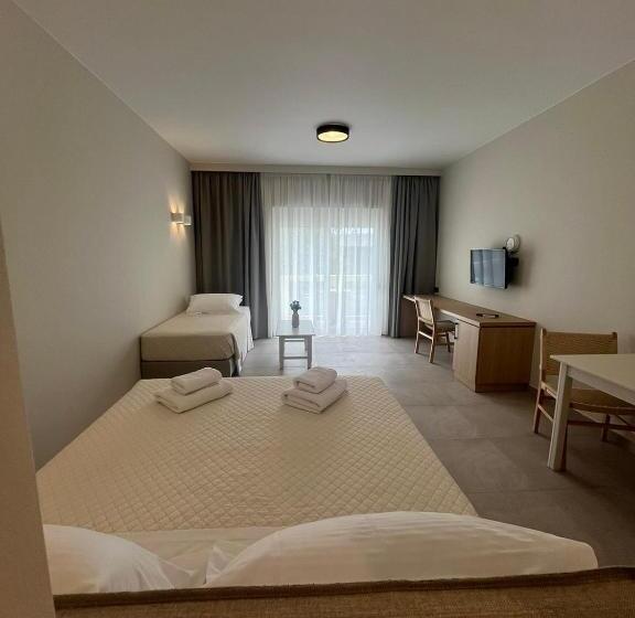 فندق Mediterranean Sea Top Floor