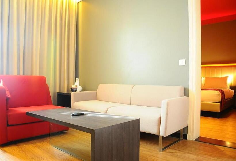 ホテル Park Inn By Radisson Gurgaon Bilaspur