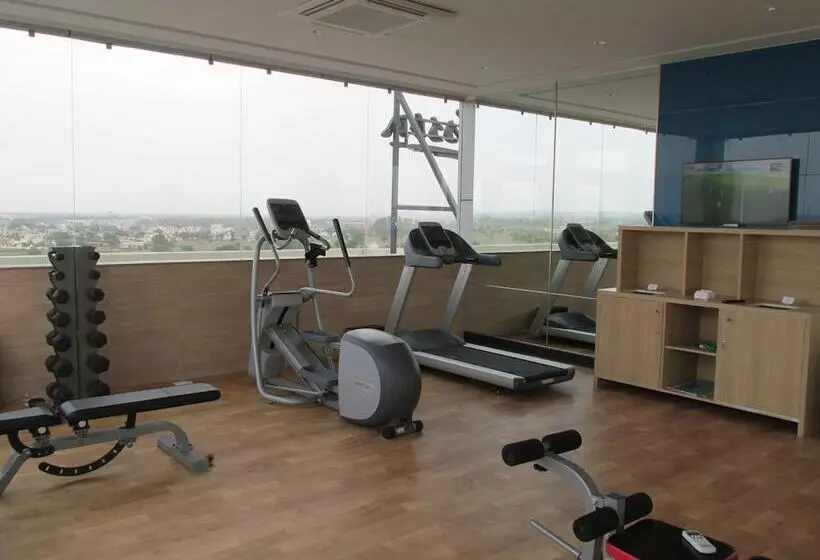 酒店 Park Inn By Radisson Gurgaon Bilaspur