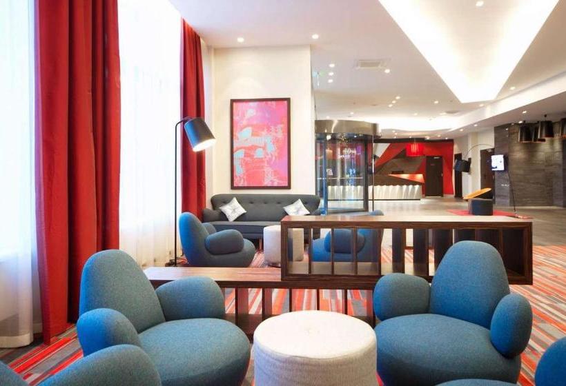 בית מלון כפרי Park Inn By Radisson Sochi City Centre