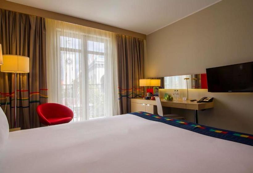 בית מלון כפרי Park Inn By Radisson Sochi City Centre