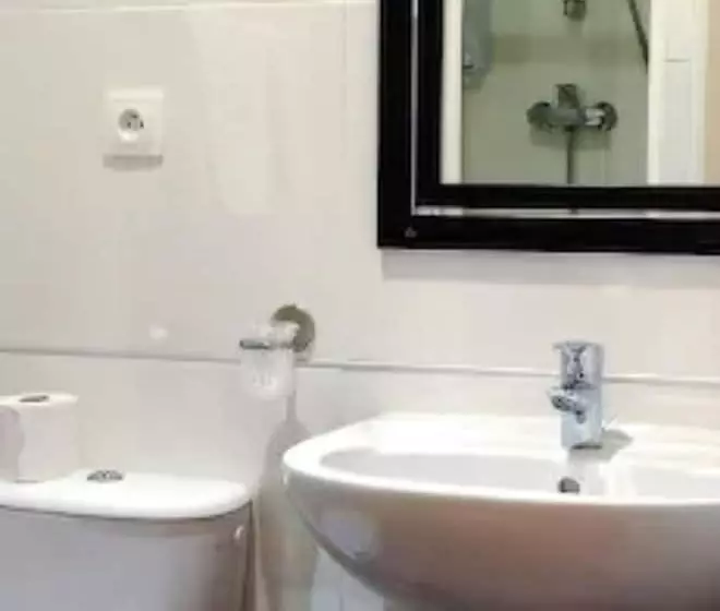 هتل The Originals Du Grand Monarque Nantes Gare