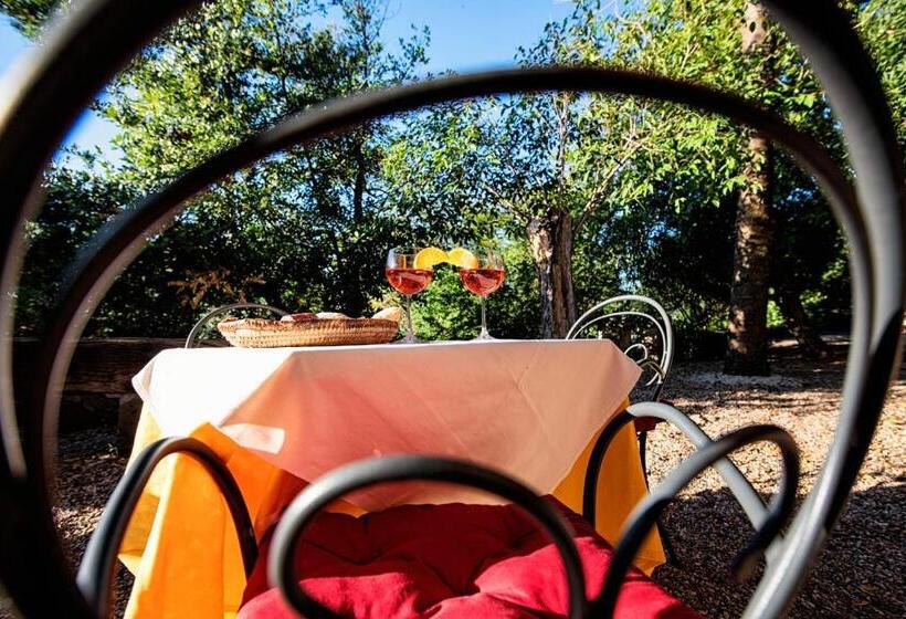 فندق Villa Gli Asfodeli