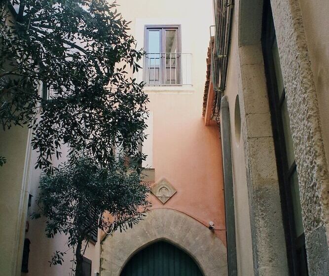 Residence Arco Antico