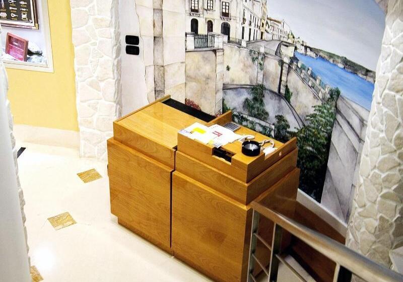 Residence Arco Antico