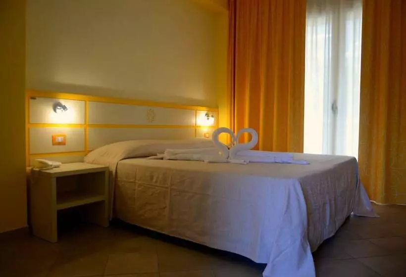 Курорт Baia Di Trainiti