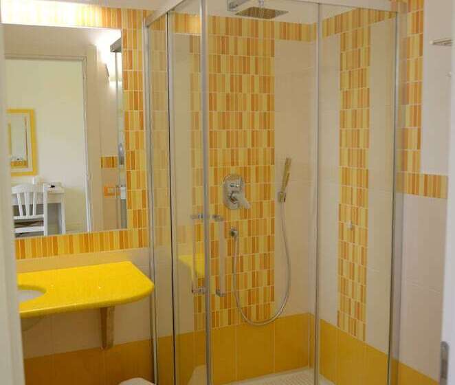 Курорт Baia Di Trainiti