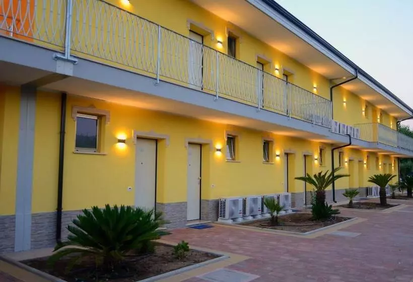 Курорт Baia Di Trainiti