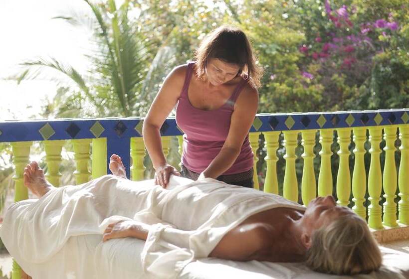 فندق Buttonwood Belize