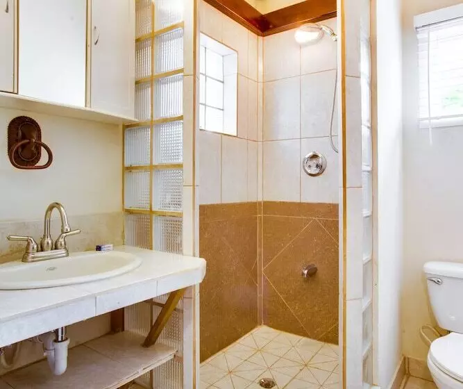 Hotelli Buttonwood Belize