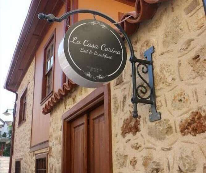 Hotel La Casa Carina