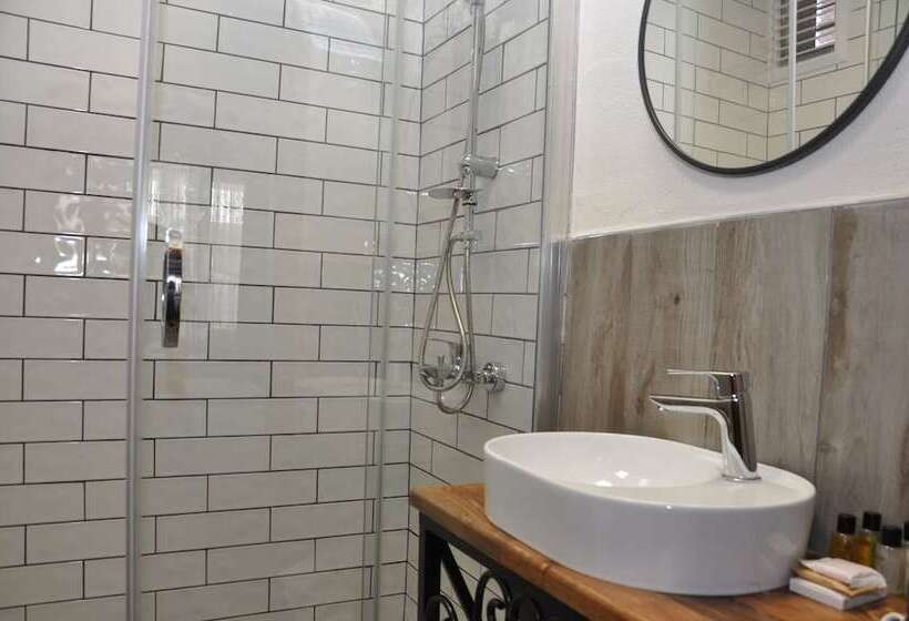 Hotel La Casa Carina