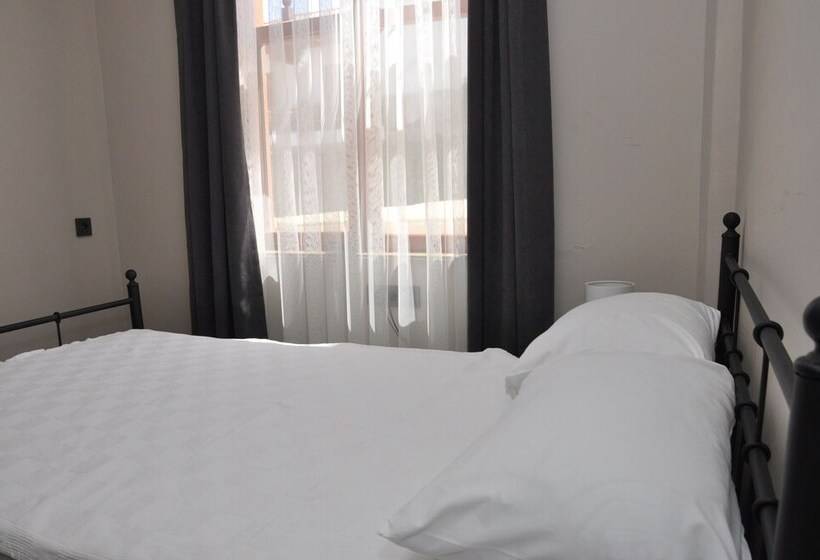 Hotel La Casa Carina