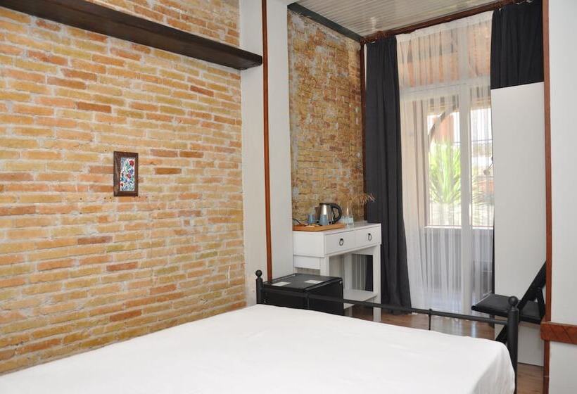 Hotel La Casa Carina