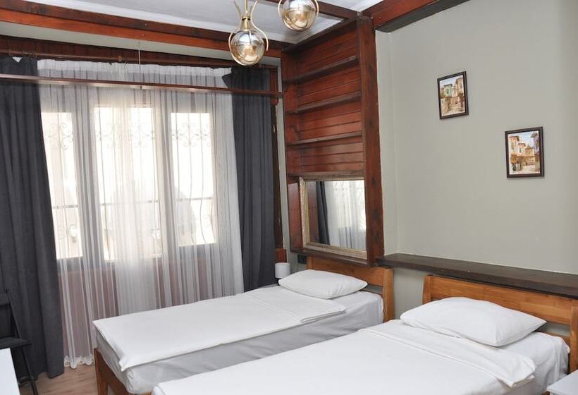 Hotel La Casa Carina