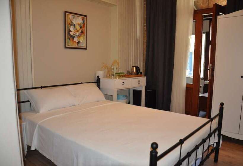 Hotel La Casa Carina