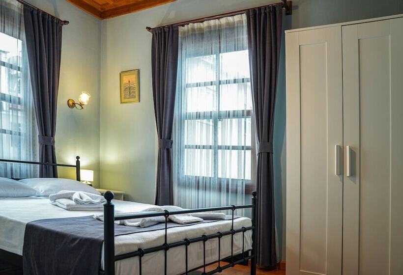 Hotel La Casa Carina