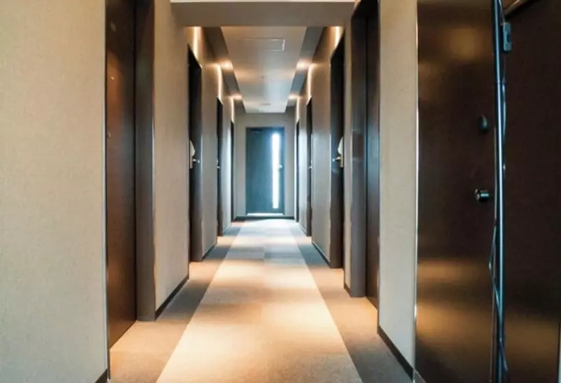 Hotelli Livemax Saitama Asaka Ekimae