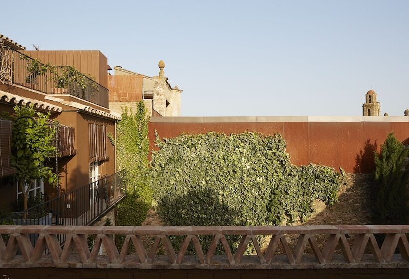 Отель Llimona Suites   Adults Only