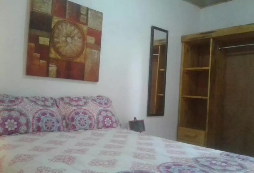 Hotelli Niyati   Hostel