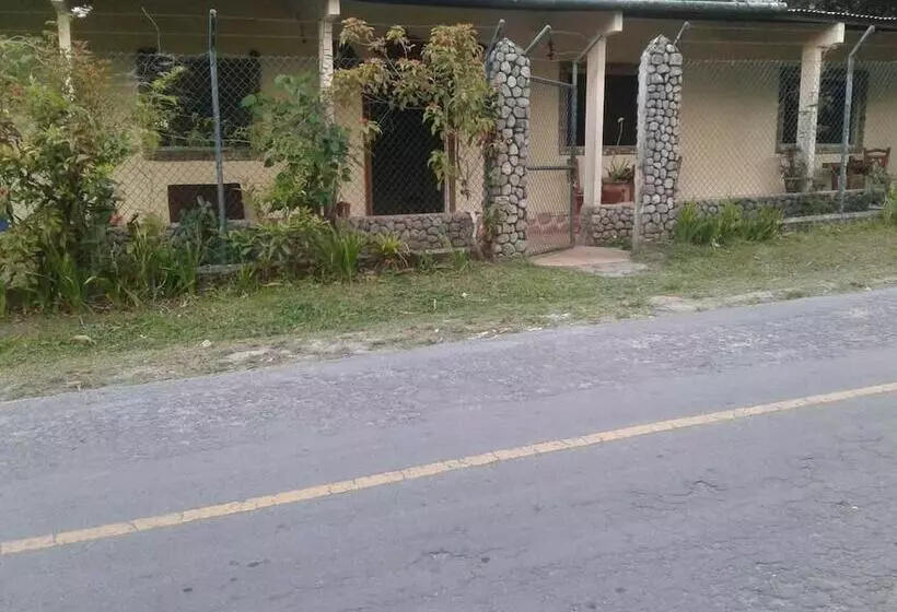 Hotelli Niyati   Hostel