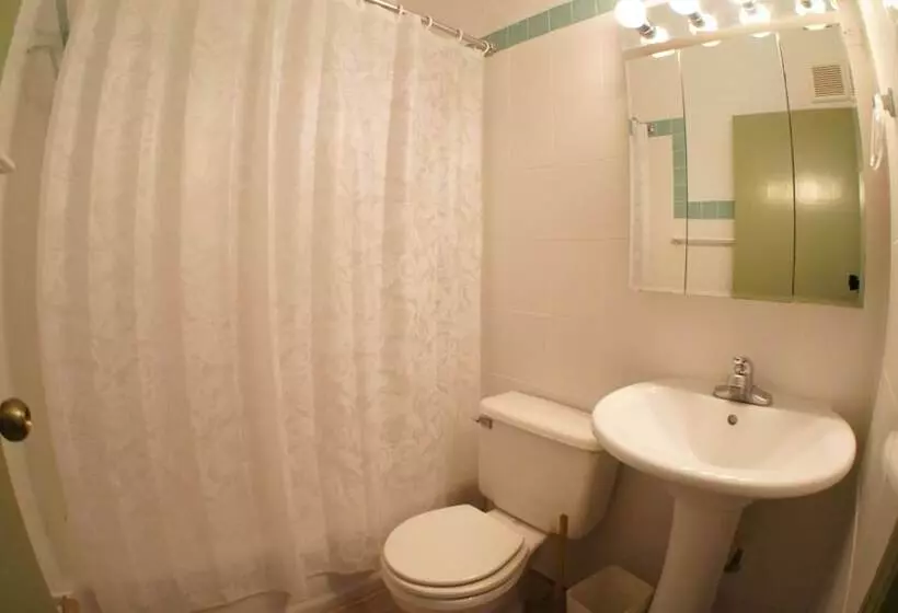 هتل Yukayeke Playa Resort