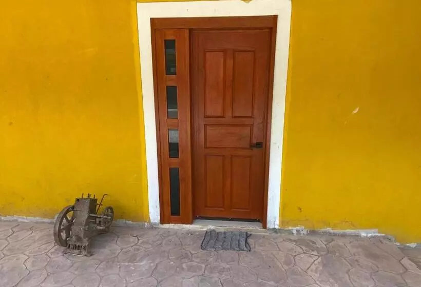 Retkeilymaja Casa Coronado Izamal