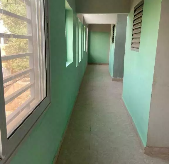 Appartement Et Chambres