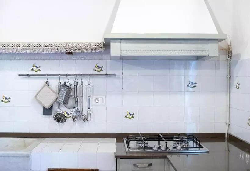 Hotelli Agriturismo Poggio Nardini