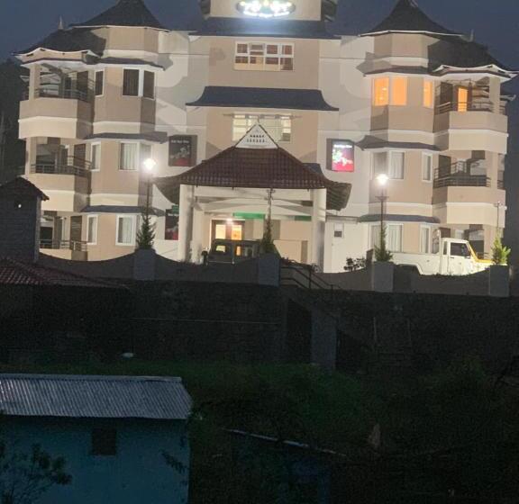 ホテル Bogar Palace Kodaikanal