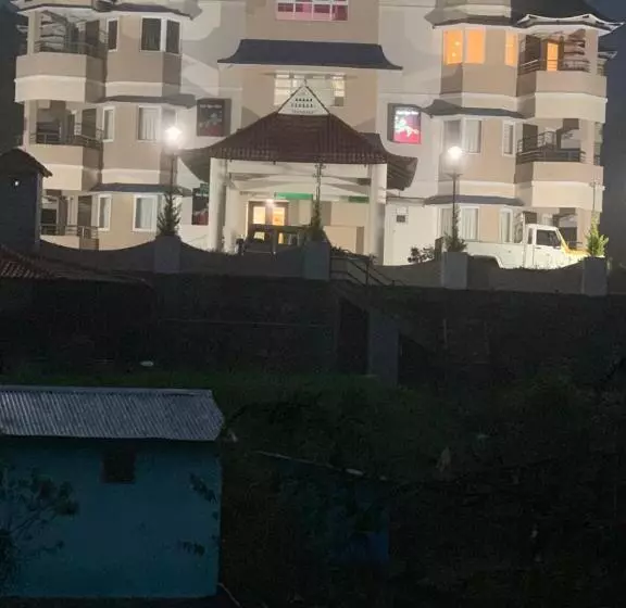 ホテル Bogar Palace Kodaikanal