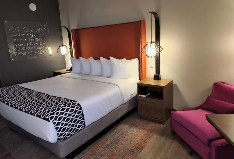 Hotelli La Quinta Inn & Suites By Wyndham Pflugerville